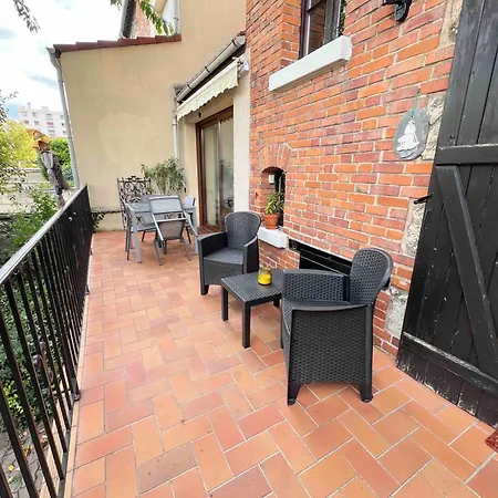 Maison Meuliere Du 34e Sacre, A Proximite Du Domaine Pommery