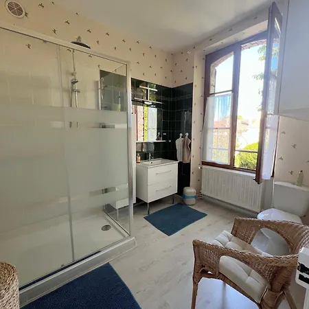 Maison Meuliere Du 34e Sacre, A Proximite Du Domaine Pommery *