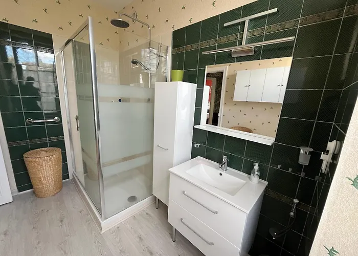 Villa Maison Meulière Du 34e Sacre, à Proximité Du Domaine Pommery Reims