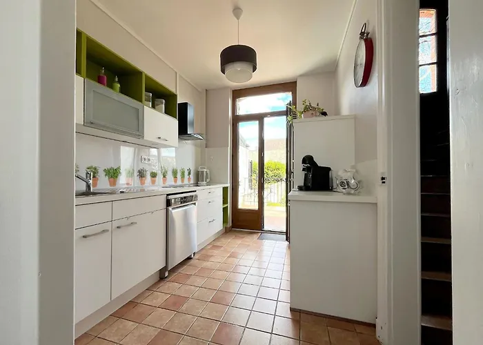 Villa Maison Meulière Du 34e Sacre, à Proximité Du Domaine Pommery