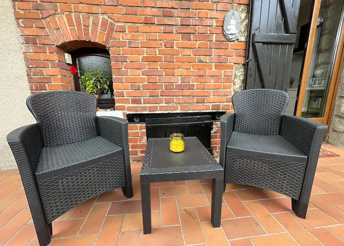 Maison Meulière Du 34e Sacre, à Proximité Du Domaine Pommery * Reims